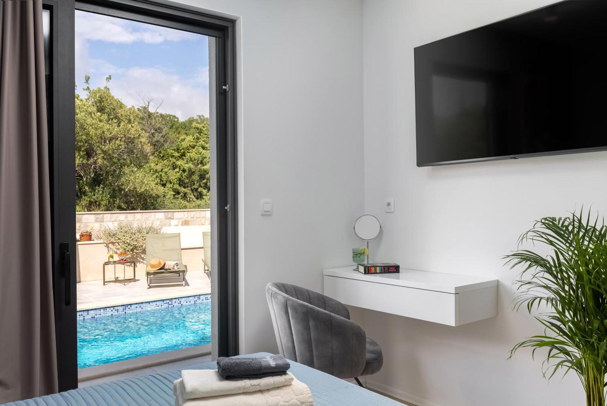 Luxury Gina Villa *