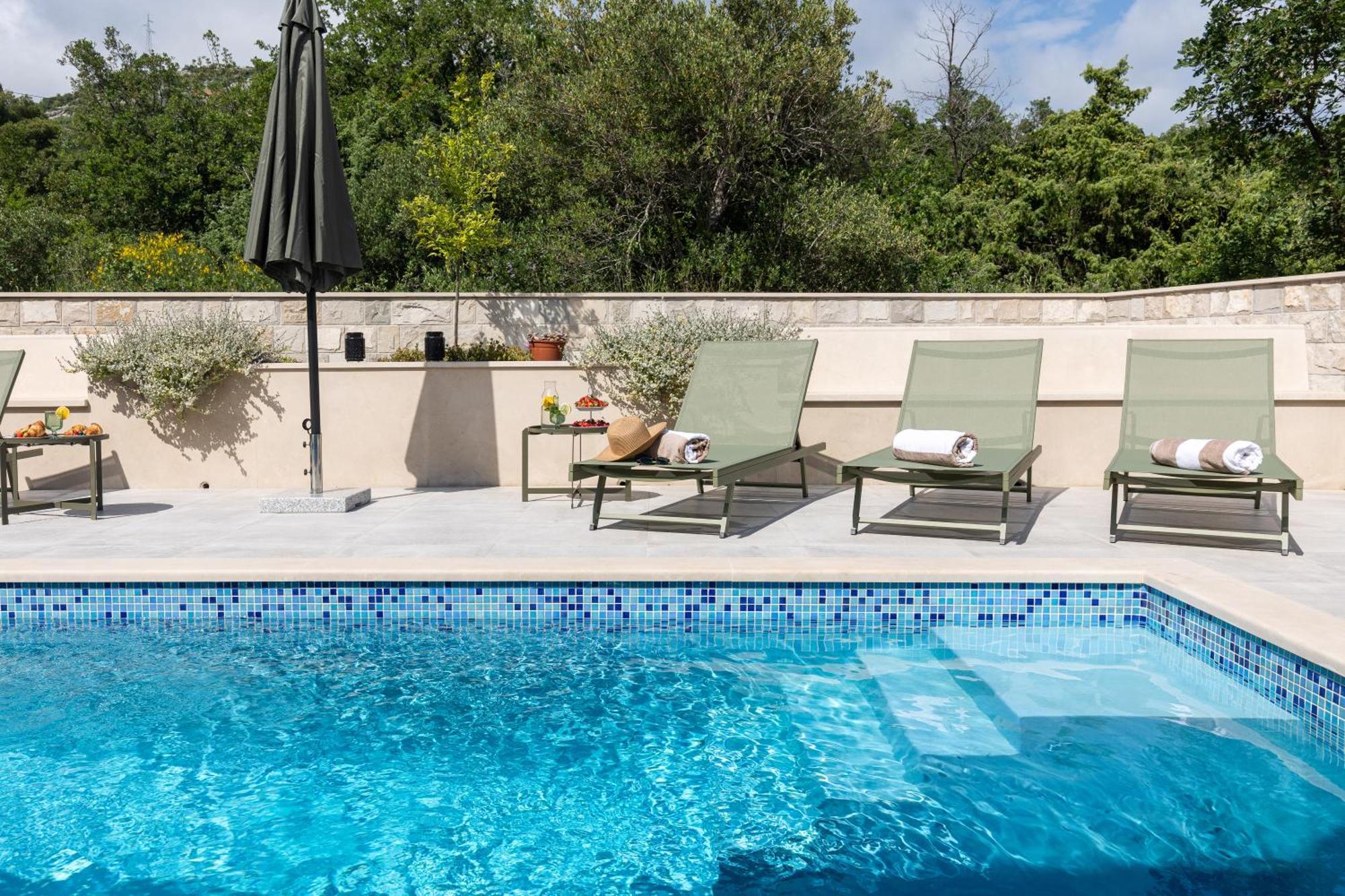 Villa Luxury Gina *